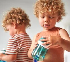 Mepal Mio – Rietjesbeker 300 Ml – Gegarandeerd Lekvrij – Deep Blue – Ideaal Voor Onderweg – Drinkbeker Kinderen -Winkel Voor Babyproducten 1200x1062 2