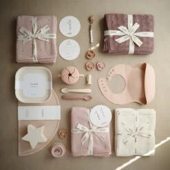 Mushie Siliconen Baby Slabbetje Met Opvangbakje | Safari Tan | BPA Ftalaatvrij| Afwasbaar -Winkel Voor Babyproducten 1200x1200 782