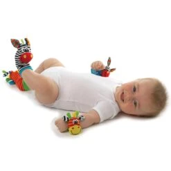 Playgro Pols- En Voetrammelaarset Zebra & Giraf - Set Van 4 Stuks, 2 Polsbandjes En 2 Rammelsokjes -Winkel Voor Babyproducten 1200x1200 94
