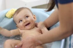 Chicco Cuddle & Bubble Verzorgingstafel - Babybadje Met Standaard - Luiertafel - Verschoontafel - Verstelbare Hoogtes -Winkel Voor Babyproducten 1200x793