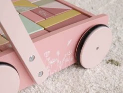 Little Dutch - Blokkenkar Wild Flowers 31 Little Dutch - Blokkenkar Wild Flowers -Winkel Voor Babyproducten 1200x903 1