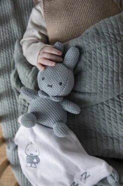Tiamo Collection Nijntje Knuffeldoekje - Green Knit -Winkel Voor Babyproducten 799x1200 9
