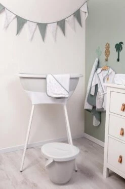 LUMA Babycare Bad- En Verzorgingsset - Light Grey 6 LUMA Babycare Bad- En Verzorgingsset - Light Grey -Winkel Voor Babyproducten 800x1200 29