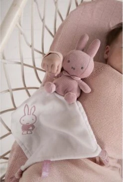 Tiamo Collection Knuffeldoekje Nijntje - Pink Baby Rib -Winkel Voor Babyproducten 809x1200 3
