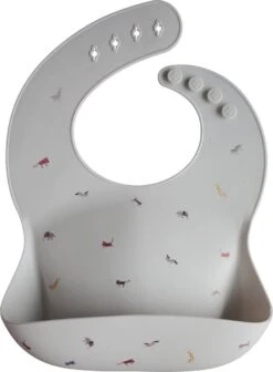 Mushie Siliconen Baby Slabbetje Met Opvangbakje | Rocket | BPA Ftalaatvrij| Afwasbaar 36 Mushie Siliconen Baby Slabbetje Met Opvangbakje | Rocket | BPA Ftalaatvrij| Afwasbaar -Winkel Voor Babyproducten 881x1200 3