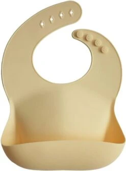Mushie Siliconen Baby Slabbetje Met Opvangbakje | Shifting Sand | BPA Ftalaatvrij| Afwasbaar -Winkel Voor Babyproducten 883x1200 2